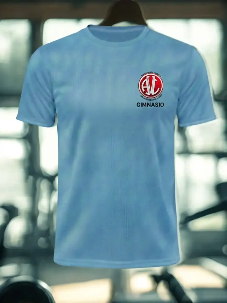 Remeras de tela Dry fit, celestes mujer, negras hombre, idéntico modelo a solo $ 26000